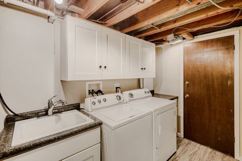 Tiny photo for 340 W Middle Street, South Elgin, IL 60177 (MLS # 12578800)