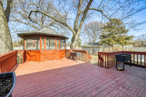 Tiny photo for 340 W Middle Street, South Elgin, IL 60177 (MLS # 12578800)