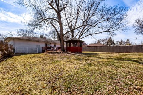 Tiny photo for 340 W Middle Street, South Elgin, IL 60177 (MLS # 12578800)
