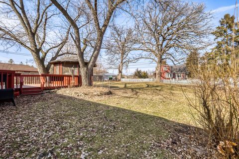 Tiny photo for 340 W Middle Street, South Elgin, IL 60177 (MLS # 12578800)