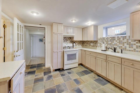 Tiny photo for 26811 N Oakdale Lane, Mundelein, IL 60060 (MLS # 12727786)