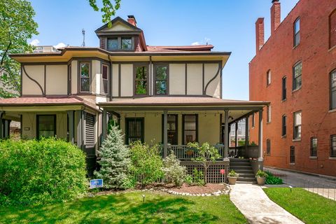 4839 S Kenwood Avenue Chicago IL 60615