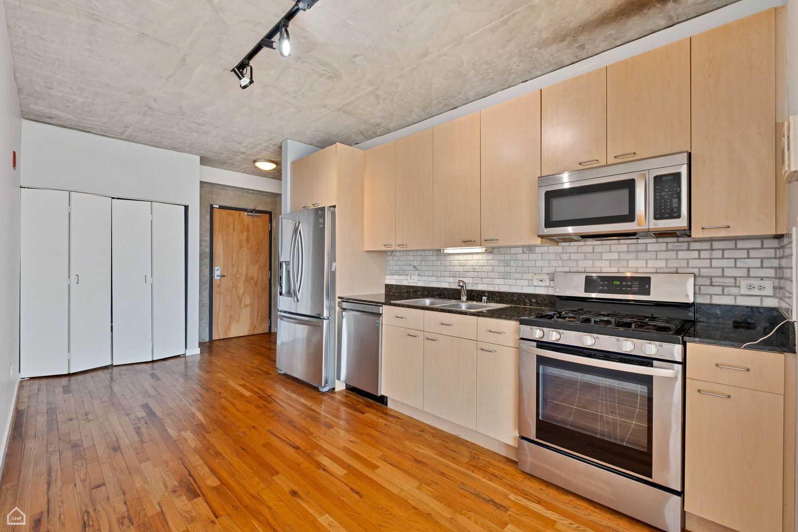 1845 S Michigan Avenue 1602