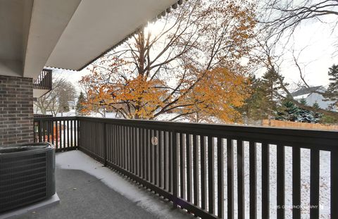 Tiny photo for 920 Vose Drive #208, Gurnee, IL 60031 (MLS # 12467663)