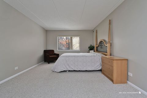 Tiny photo for 920 Vose Drive #208, Gurnee, IL 60031 (MLS # 12467663)