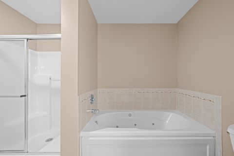 Tiny photo for 100 N Bokelman Street #330, Roselle, IL 60172 (MLS # 12621390)