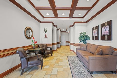 Tiny photo for 100 N Bokelman Street #330, Roselle, IL 60172 (MLS # 12621390)