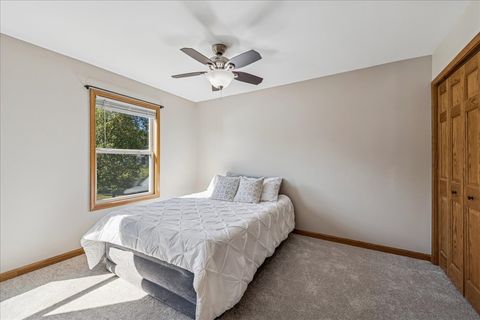 Tiny photo for 1455 Saddlebrook Circle, Algonquin, IL 60102 (MLS # 12472351)