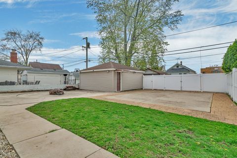 Tiny photo for 9418 Tulley Avenue, Oak Lawn, IL 60453 (MLS # 12506280)