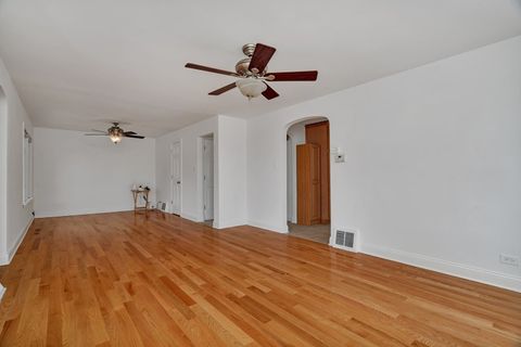 Tiny photo for 9418 Tulley Avenue, Oak Lawn, IL 60453 (MLS # 12506280)