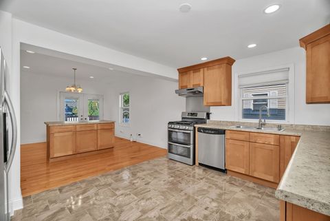 Tiny photo for 9418 Tulley Avenue, Oak Lawn, IL 60453 (MLS # 12506280)