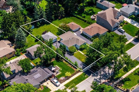 Tiny photo for 17 S Walnut Street, Palatine, IL 60067 (MLS # 12700217)