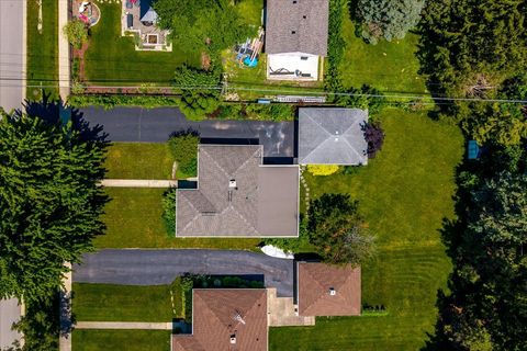 Tiny photo for 17 S Walnut Street, Palatine, IL 60067 (MLS # 12700217)