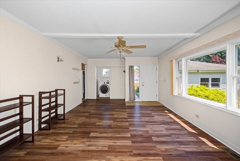Tiny photo for 17 S Walnut Street, Palatine, IL 60067 (MLS # 12700217)