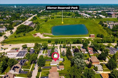 Tiny photo for 17 S Walnut Street, Palatine, IL 60067 (MLS # 12700217)