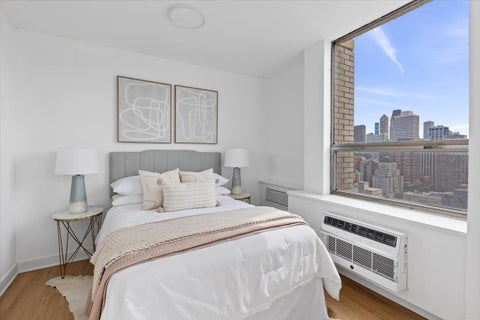 Tiny photo for 1355 N Sandburg Terrace #2801D, Chicago, IL 60610 (MLS # 12775839)