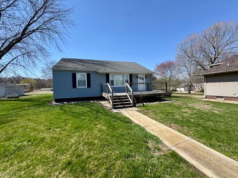 Tiny photo for 515 S PARK Street, Sheffield, IL 61361 (MLS # 12605329)