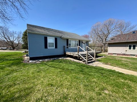 Tiny photo for 515 S PARK Street, Sheffield, IL 61361 (MLS # 12605329)
