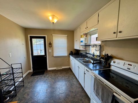 Tiny photo for 515 S PARK Street, Sheffield, IL 61361 (MLS # 12605329)