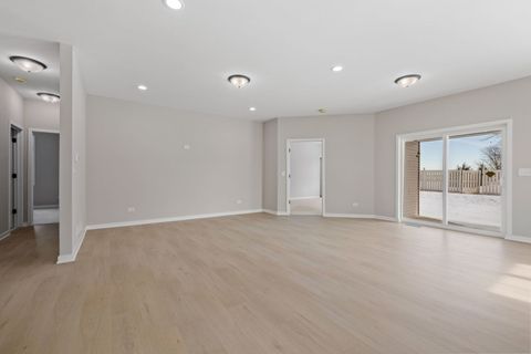 Tiny photo for 203 Hickory Street, Peotone, IL 60468 (MLS # 12557876)