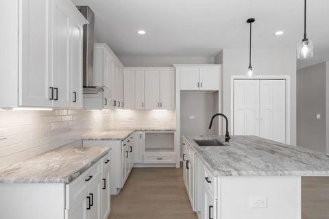 Tiny photo for 203 Hickory Street, Peotone, IL 60468 (MLS # 12557876)