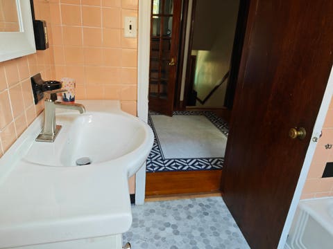 Tiny photo for 1935 Wenonah Avenue, Berwyn, IL 60402 (MLS # 12737068)