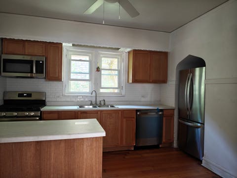 Tiny photo for 1935 Wenonah Avenue, Berwyn, IL 60402 (MLS # 12737068)