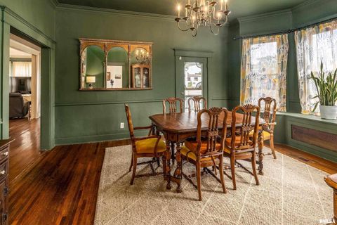 Tiny photo for 2101 WALNUT Street, Murphysboro, IL 62966 (MLS # EB460039)