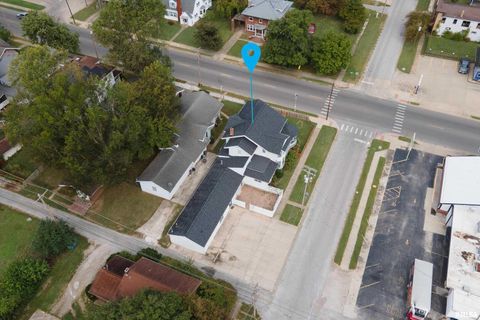 Tiny photo for 2101 WALNUT Street, Murphysboro, IL 62966 (MLS # EB460039)