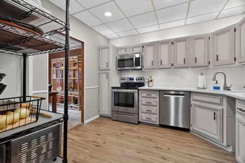 Tiny photo for 1504 Woodbridge Road #1A, Joliet, IL 60436 (MLS # 12538210)