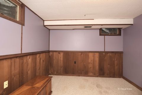 Tiny photo for 425 E Broadway Avenue, Crystal Lake, IL 60014 (MLS # 12607866)