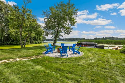 Tiny photo for 25138 W Lake Avenue, Ingleside, IL 60041 (MLS # 12734714)
