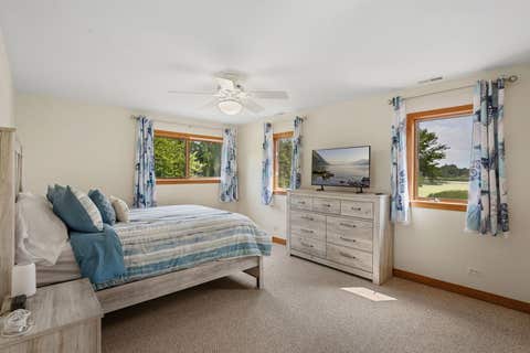 Tiny photo for 25138 W Lake Avenue, Ingleside, IL 60041 (MLS # 12734714)