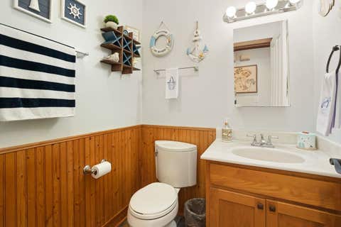 Tiny photo for 25138 W Lake Avenue, Ingleside, IL 60041 (MLS # 12734714)