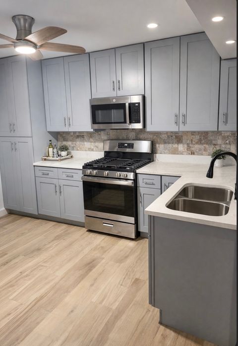 Tiny photo for 8828 N Leslie Lane #1F, Des Plaines, IL 60016 (MLS # 12593478)