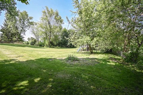 Tiny photo for 2350 N Lewis Avenue, Waukegan, IL 60087 (MLS # 12478934)