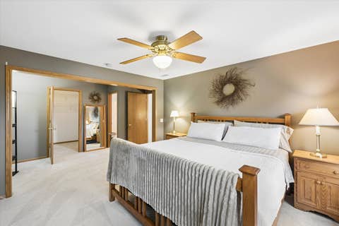 Tiny photo for 911 Pleasant Hill Drive, De Witt, IA 52742 (MLS # 12737011)