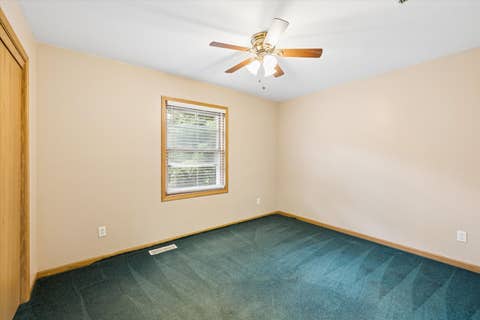 Tiny photo for 911 Pleasant Hill Drive, De Witt, IA 52742 (MLS # 12737011)