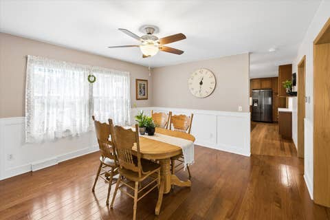 Tiny photo for 911 Pleasant Hill Drive, De Witt, IA 52742 (MLS # 12737011)