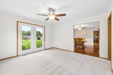 Tiny photo for 911 Pleasant Hill Drive, De Witt, IA 52742 (MLS # 12737011)