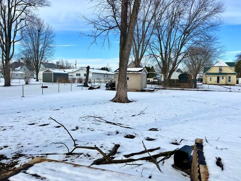 Tiny photo for 221 W 7th Street, Tilton, IL 61833 (MLS # 12533592)