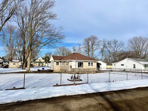 Tiny photo for 221 W 7th Street, Tilton, IL 61833 (MLS # 12533592)