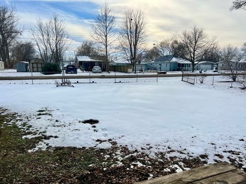 Tiny photo for 221 W 7th Street, Tilton, IL 61833 (MLS # 12533592)