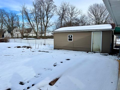 Tiny photo for 221 W 7th Street, Tilton, IL 61833 (MLS # 12533592)