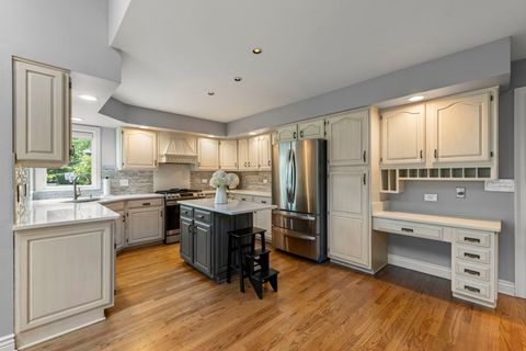 Tiny photo for 816 Spindletree Avenue, Naperville, IL 60565 (MLS # 12420506)
