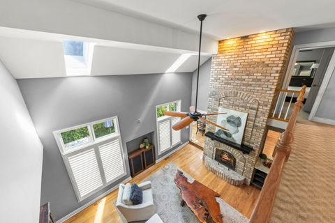 Tiny photo for 816 Spindletree Avenue, Naperville, IL 60565 (MLS # 12420506)