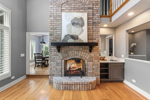 Tiny photo for 816 Spindletree Avenue, Naperville, IL 60565 (MLS # 12420506)