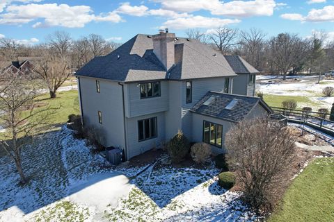 Tiny photo for 51 Crestview Drive, Oswego, IL 60543 (MLS # 12551303)