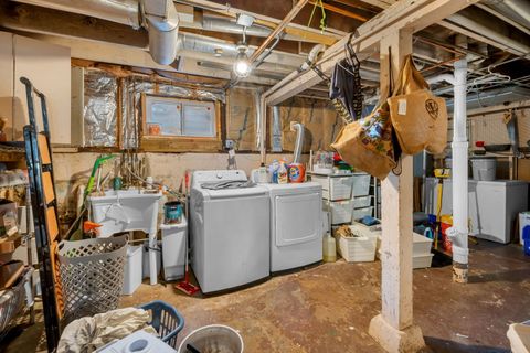 Tiny photo for 320 7th Street, Downers Grove, IL 60515 (MLS # 12607757)