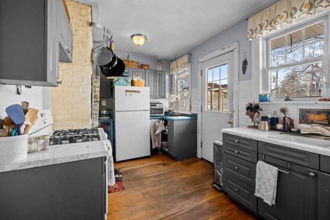 Tiny photo for 320 7th Street, Downers Grove, IL 60515 (MLS # 12607757)